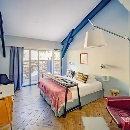Le Florida Contemporaine Penzion 4*