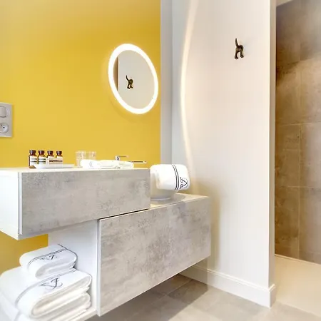 Le Florida Contemporaine Maison d'hôtes 4*