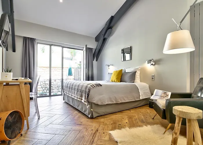 Konukevi Le Florida Contemporaine